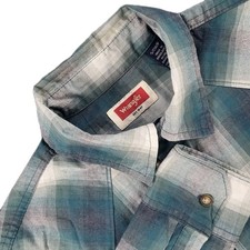 Wrangler Men's Small Blue Plaid Long Sleeve Button Up Dress Shirt