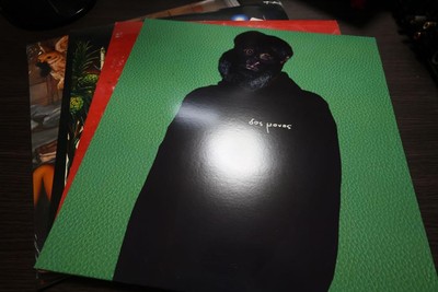 Dos Monos 4 Records Set