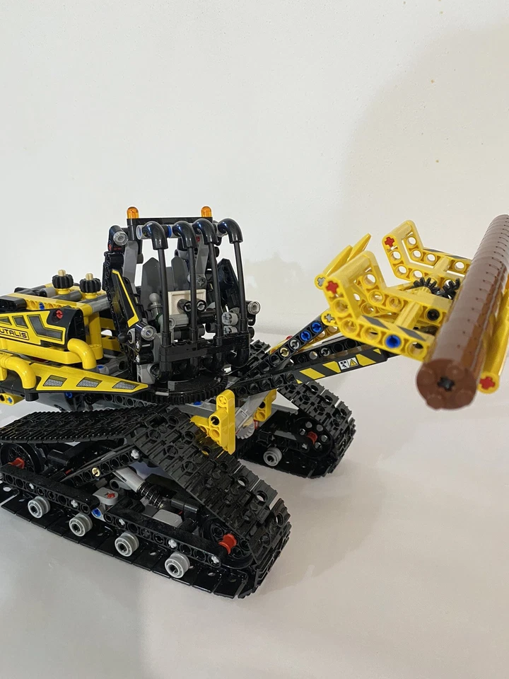 LEGO Technic 42094 Tracked Loader, foto 3 di 5