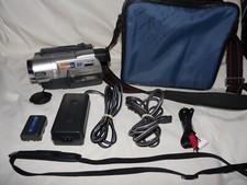 Sony CCD-TRV108 HI8 8mm Video8 camera Camcorder VCR Player Video Transfer