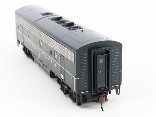 HO Scale Athearn Genesis 0G1501A PRR Pennsylvania F7 A/B Diesel Locomotive Set - Picture 14 of 21
