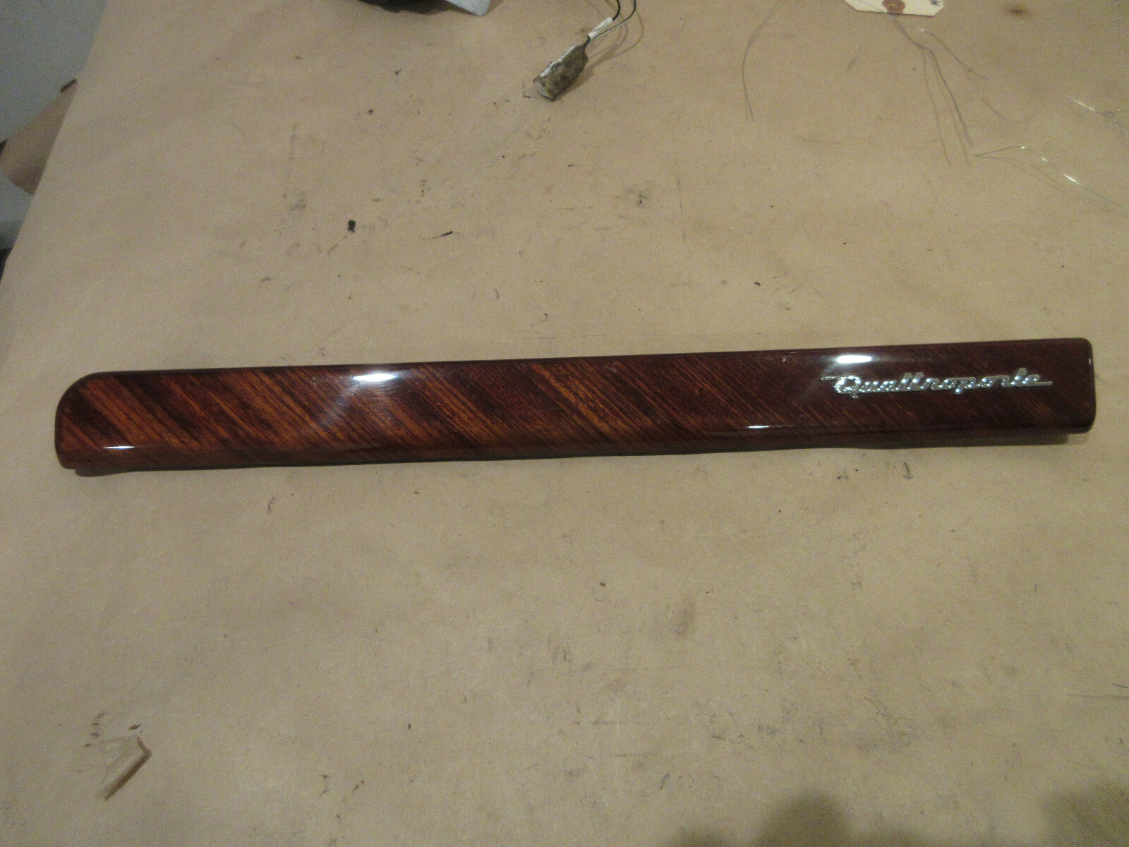 Maserati Quattroporte 2005 - RH Dash Plate Mahogany Inlay - P/N 67716580