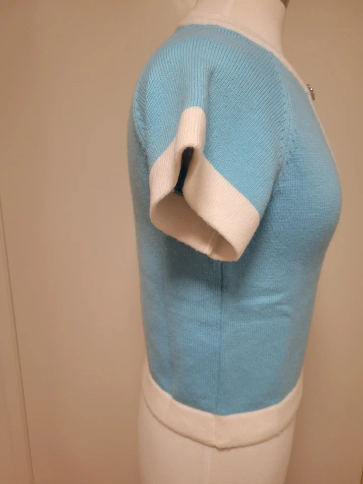 Chanel Knitted Blue Embroidery Chain CC Logo Cashmere Sweater Size M - Image 3 of 4