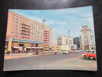 AK Berlin,Karl Marx Allee,Mokka Milch Eisbar,Auto,Wartburg,Trabant,um 1965