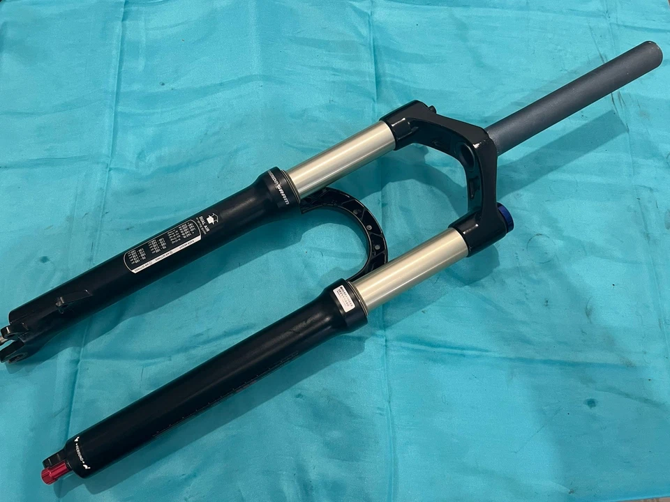 Rock Shox Reba SL Federgabel Dual Air 26" Gabelschaft ca. 202mm - Bild 4 von 4