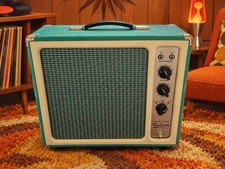 Tone King Falcon 12W Vacuum Tube Combo Amplifier  1 x 10" Speaker w/  Soft Cover