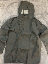 Patagoniaforgeline - Lw Wet Weather Jacket - Gray - Medium - New With Defects Patagoniaforgeline - Lw Wet Weather Jacket - Gray - Medium - New With Defects