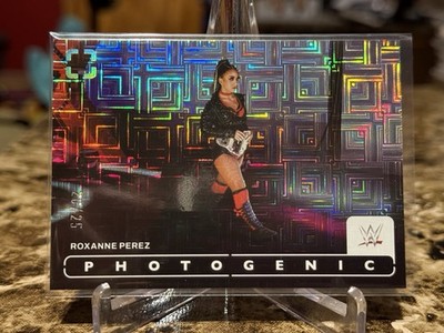 2024 Panini Photogenic WWE Roxanne Perez /25 Maze Prizm #55