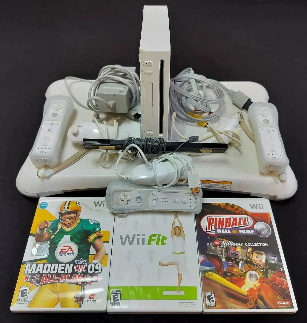 任天堂　Wii & WiiFit Wii Console Wii Fit Bundle for sale - eBay