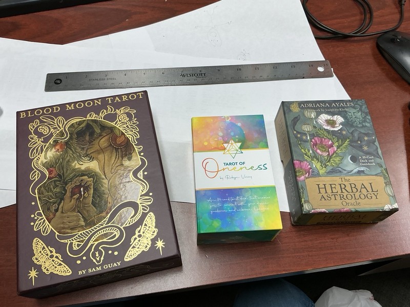 Blood Moon Tarot Cards Set - Tarot Of Oneness - The Herbal Astrology Oracle Set
