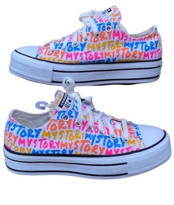 Size 7 Women s Converse Chuck Taylor All Star   My Story  Low Platform Sneakers