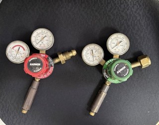 Pair Of Oxy & Acet Welding Regulators w/ Dual Gauges Used