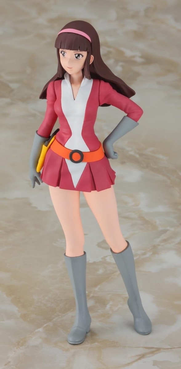 Hasegawa Mazinger Z Sayaka Yumi 1/12 Unpainted Resin Kit SP628