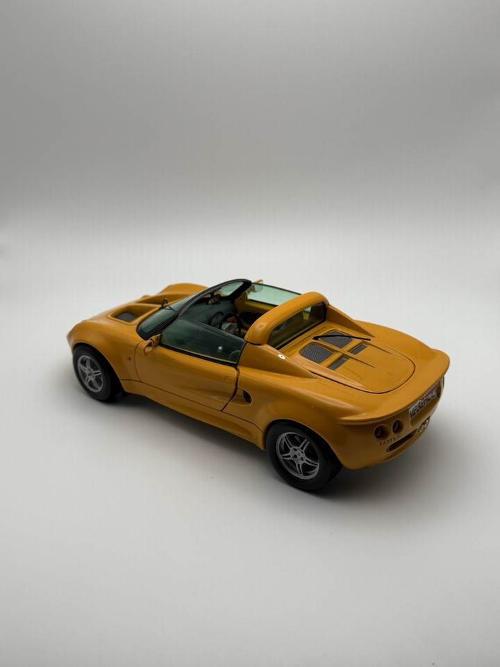 Chrono H1020 – Lotus Elise Spider 1997 échelle 1/18, Miniature Diecast Jaune, Collection