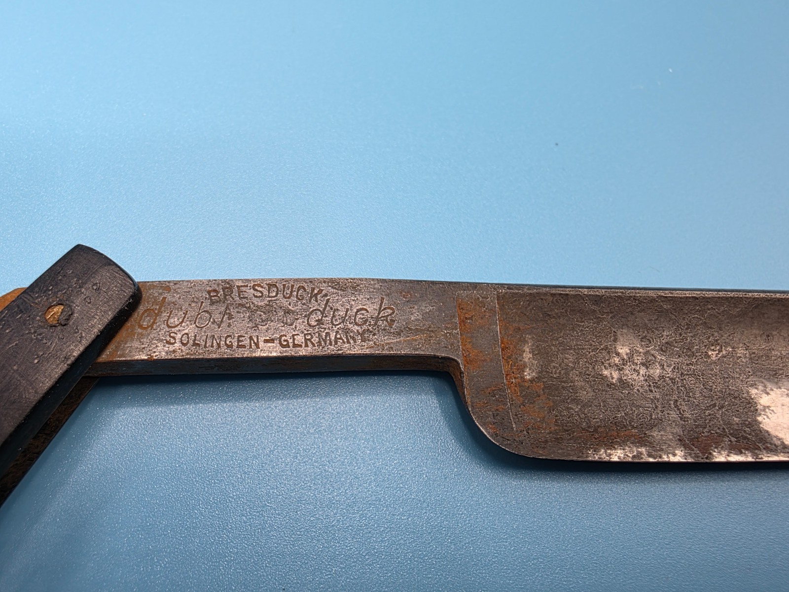 Dubl Duck Satinedge Straight Razor