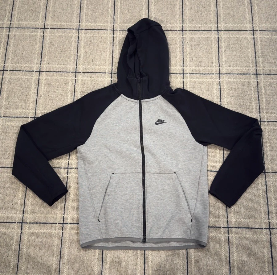Nike Tech Fleece Full Men’s S, Black/Gray Zip Hooded Track Jacket w/ Pockets - Image 1 of 1