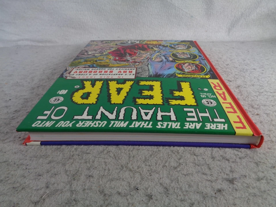 Haunt of Fear Vol 4 Gemstone Arquivos CE Preto Branco Reimpressão Gráfica HC Livro - Imagem 3 de 4