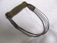 Vintage Androck Wire Pastry Dough Cutter Mixer Wood Handle Made in USA