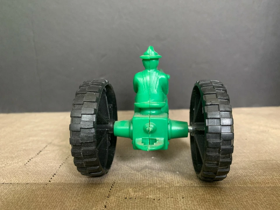 1996 Scale Models Museum Plastic Tractor - Image 4 of 4