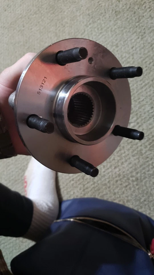 Conjunto de cubos de rolamento de roda dianteira RWD para Cadillac CTS STS de 2003-2007 com ABS - Imagem 4 de 4