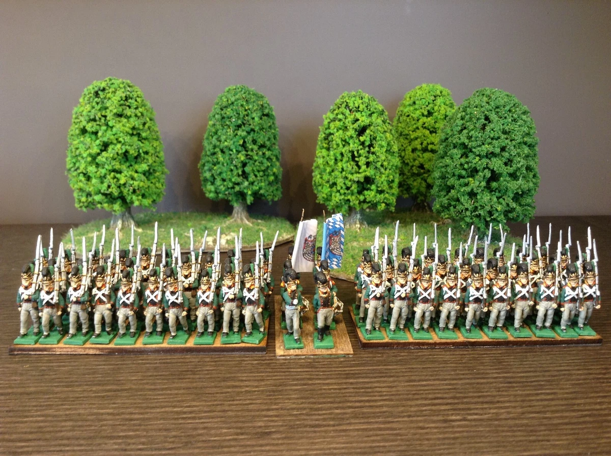Soldat de plomb, collection 54 mm Officier, porte-étendard du 4e régiment d'infanterie de Franchemon, Wurtemberg, 1811-12 guerres napoléoniennes