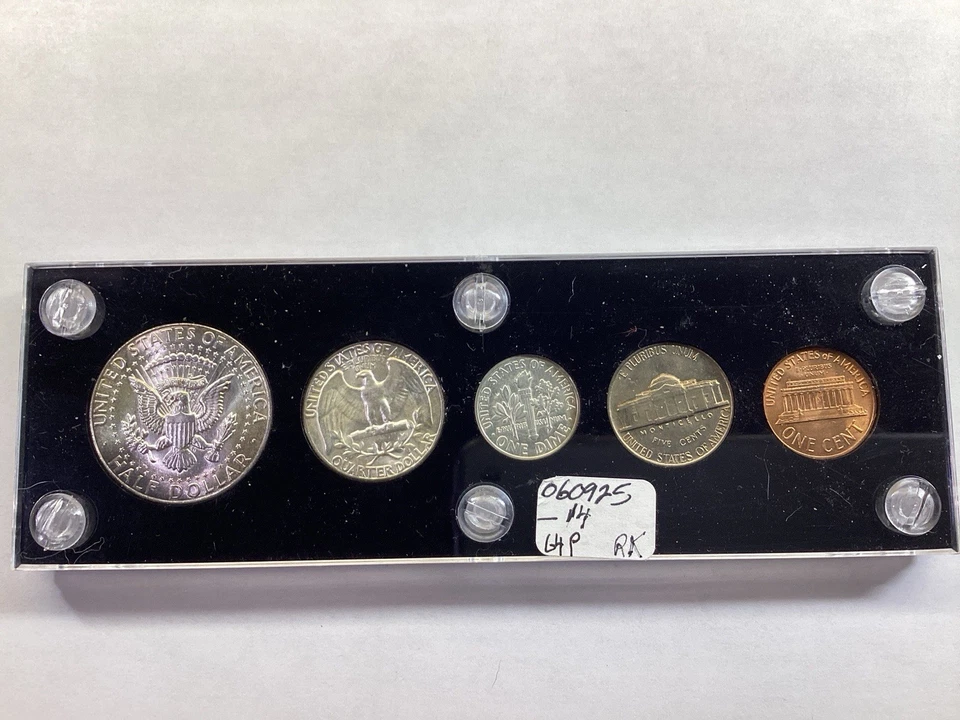 1964 (P Only) US Mint Uncirculated Silver Mint Set In Capital Holder 060925 14rk - Image 2 of 4