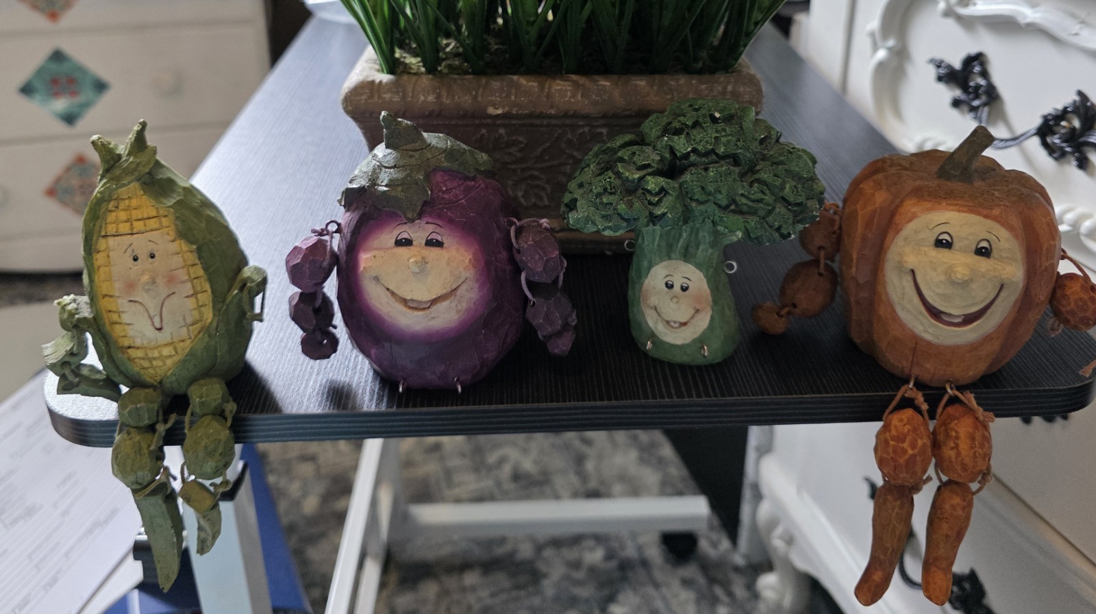 Vintage Anthropomorphic Shelf Sitters Vegetable Set Of 4