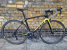 Giant Advanced  Di2 Carbon Road Bike  Hardly Used