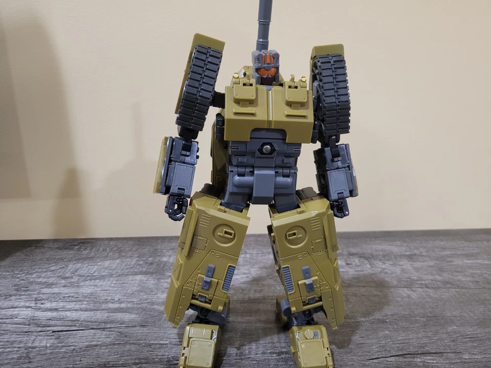 Ocular Max MMC Ox PS-17 Probus G1 Brawl Action Figure - Image 2 of 3