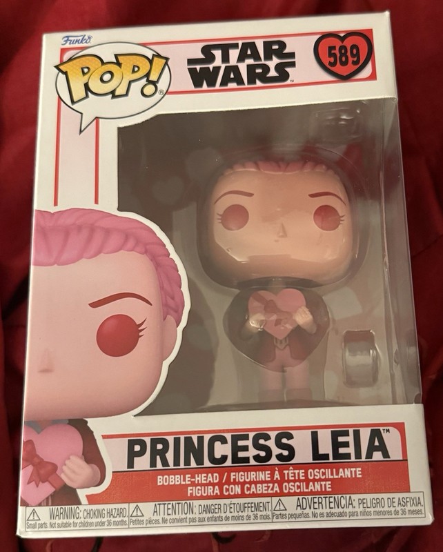 Funko POP STAR WARS Valentines PRINCESS LEIA #589 Exclusive New!