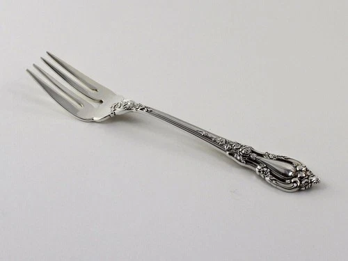 ONE (1) LUNT ELOQUENCE STERLING SILVER 6.5" SALAD FORK(S) - NO MONO 42-46 GRAMS