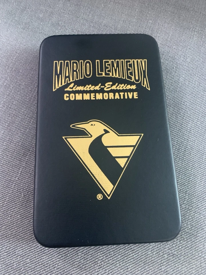 Mario Lemieux 24k Gold Etched Commemorative Card danbury mint 2001 - Image 2 of 4