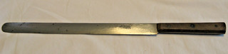 AUSTRALIAN MID CENTURY "PETERSON / HENRY BERRY & CO." SLICING KNIFE / 12” BLADE
