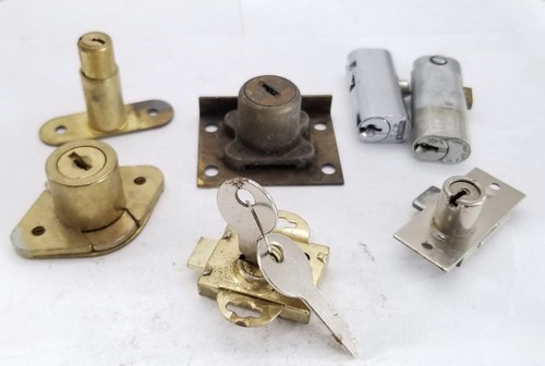 Verschiedene Vintage Schrank- & Kofferschlösser, Chicago Lock & andere, Schlosser, 7er Set - Bild 1 von 12