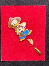 Disney Brooch Pin - DLR - Vintage Donald Duck Cowboy 13612