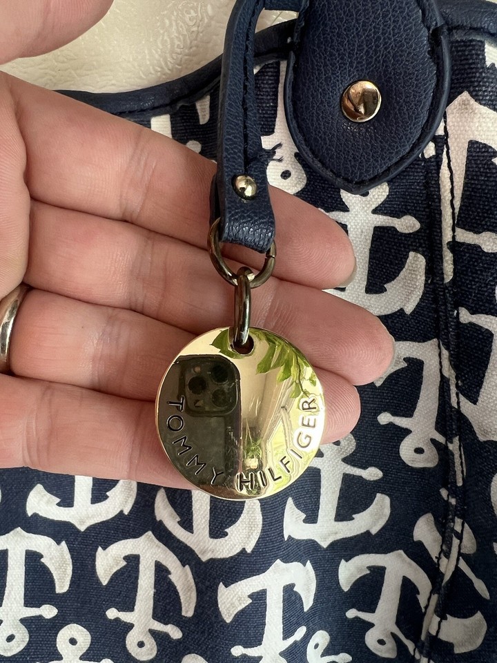 Tommy Hilfiger Nautical Anchor White/Navy Canvas Tote Bag Purse Rope