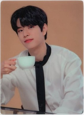 Stray Kids Seungmin Cafe Original Card Pre-order Benefit