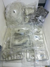 Moebius 977 Frank Frazetta Dracula Meets the Wolfman 1/8 - OPEN BOX w/ Damage