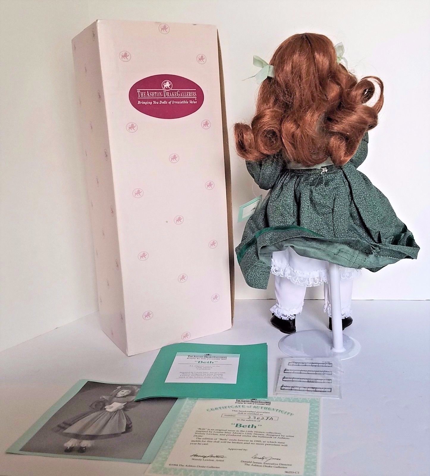 we buy porcelain dolls