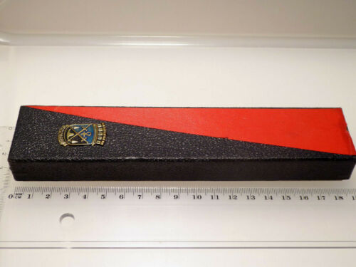 Etui für 1 Besteckteil Pappe schwarz rot Wappen Solingen aus Metall 19 x 4 cm