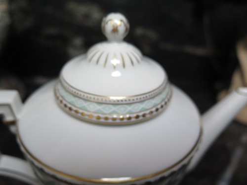 Kurland KPM Coffee Tea Pot Green Dekor 26 Pattern Berlin Porcelain SUmmer Table - Picture 5 of 12