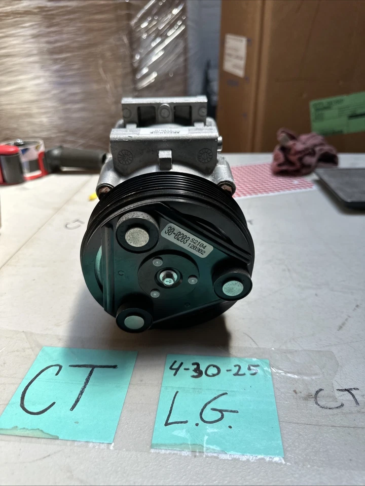 Nuevo compresor OEM Carquest 010311 Visteon 58169/Fs10 para Ford Foto 3 de 4