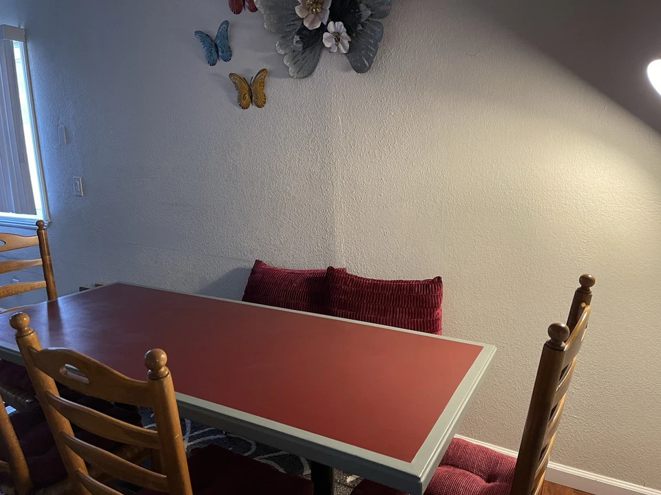 Mesa de comedor bistró estilo italiano única Foto 3 de 4