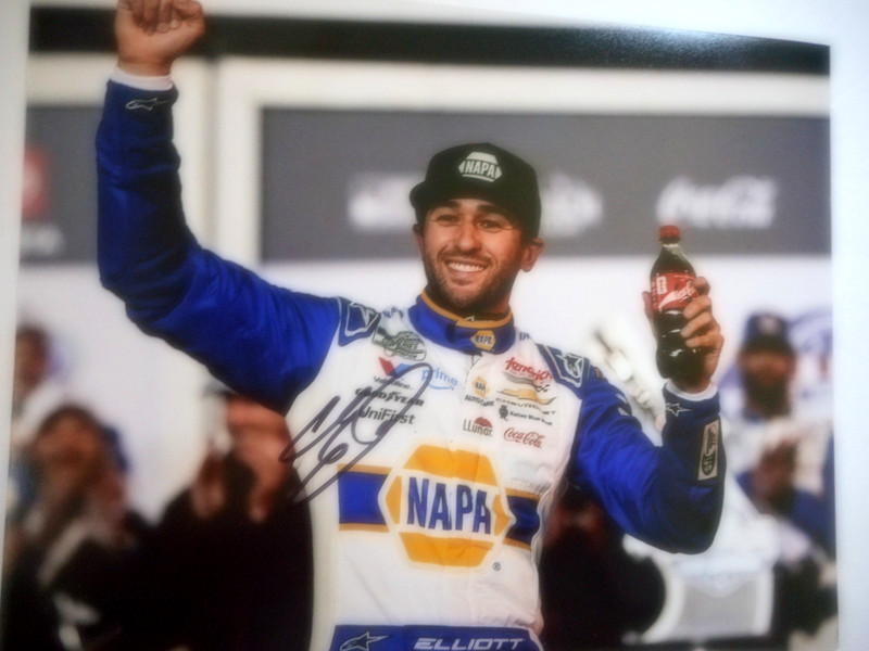 AUTOGRAPHED Chase Elliott 2026 #9 Napa DAYTONA VICTORY SHOOTOUT 8x10 Photo W/COA