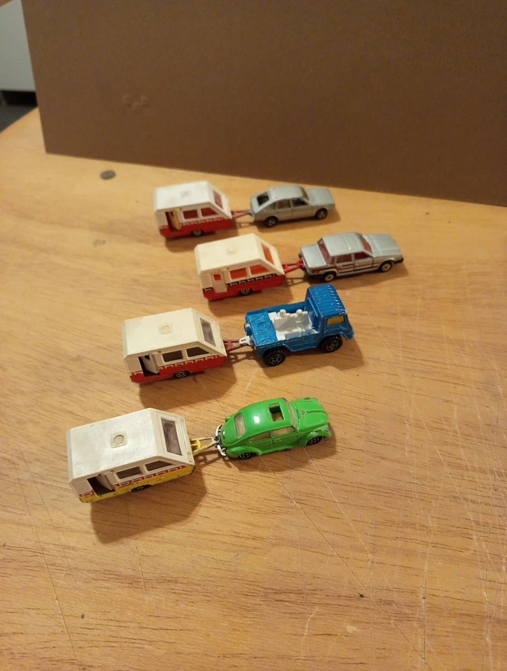 MAJORETTE LOTTO MODELLI VARI ANNI 70/80 CON ROULOTTE - Immagine 2 di 3