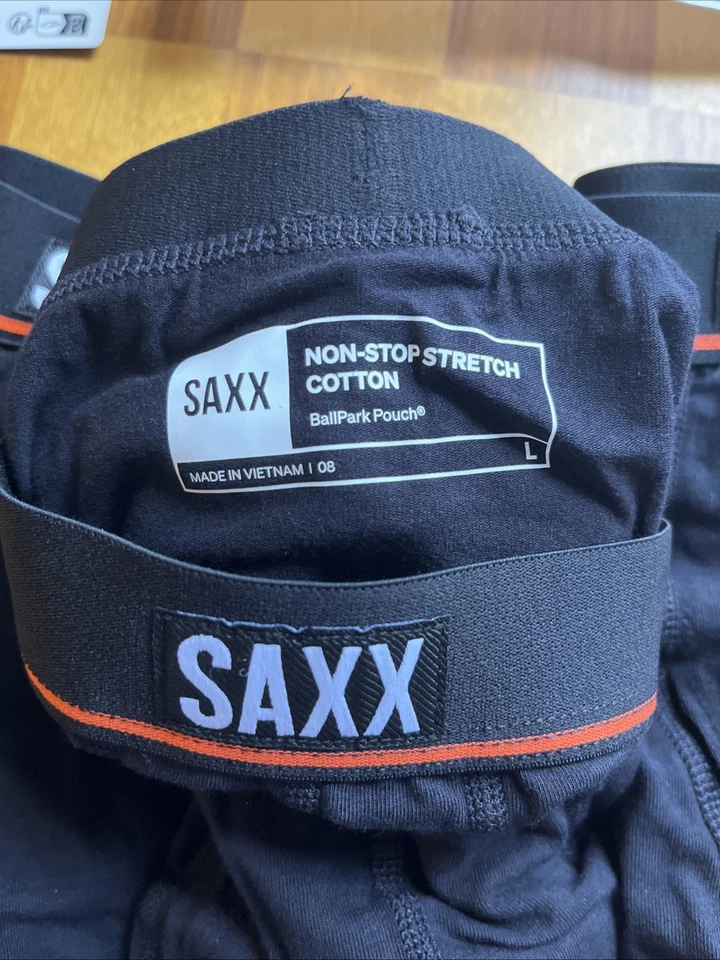 Paquete de 3 calzoncillos boxer de algodón elástico sin parar SAXX para hombre talla grande Foto 4 de 4