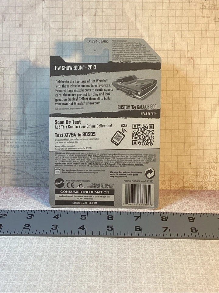 NOC 2013 Hot Wheels 218/250 HW Showroom PERSONALIZADO 64 GALAXIE 500 Laranja - Imagem 3 de 4