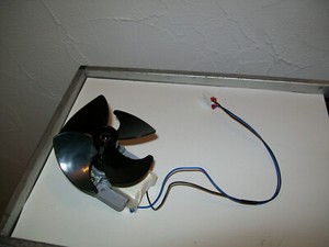 Lüfter Gebläse Motor IS-232111DW18AG  DAEWOO ERF-394AR  Kühlschrank #08