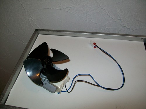 Lüfter Gebläse Motor IS-232111DW18AG  DAEWOO ERF-394AR  Kühlschrank #08