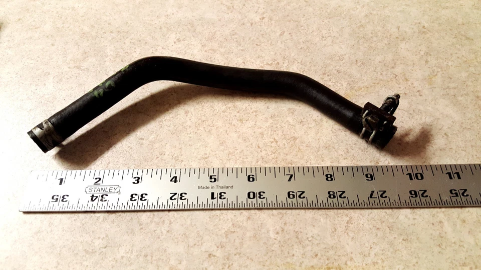 Manguera de tanque de dirección asistida Honda Accord 2003-2007 con abrazaderas OEM  Foto 2 de 4